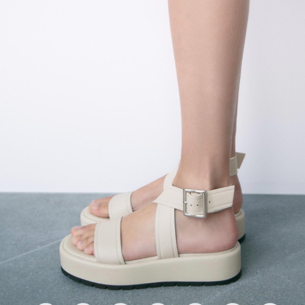 ZARA ECRU 100% LEATHER PLATFORM SANDALS $89.90